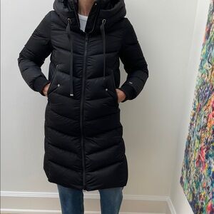 Soia & Kyo Black Puffer Jacket